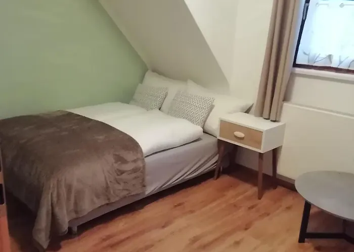 Greenhouse Байрсброн