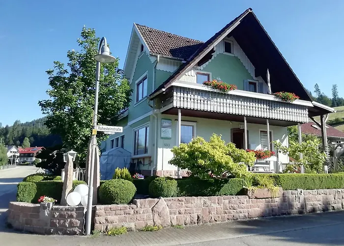 Greenhouse Апартаменты Байрсброн